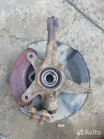 Правый поворотный кулак хонда цивик 4д