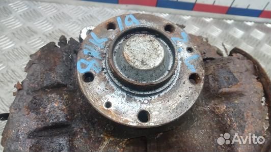 Ступица задняя левая citroen C5 2 (8NK19LZ01)