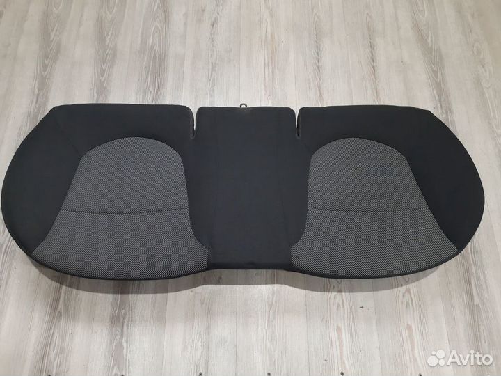 Сиденье заднее Спинка Диван Hyundai solaris