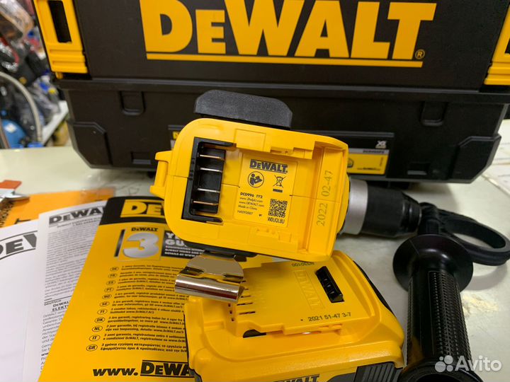 Ударный шуруповерт dewalt XRP DCD996P2 (18В)