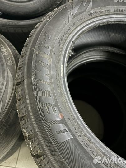 Delinte Winter WD42 215/60 R17