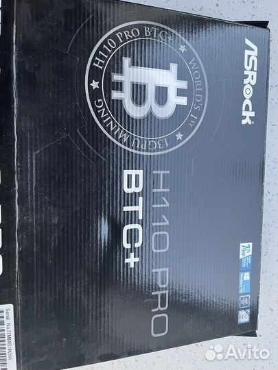 Материнская плата с процессором и памятью