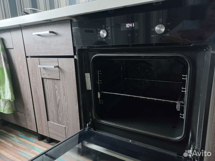 Духовка электрическая Elektrolux