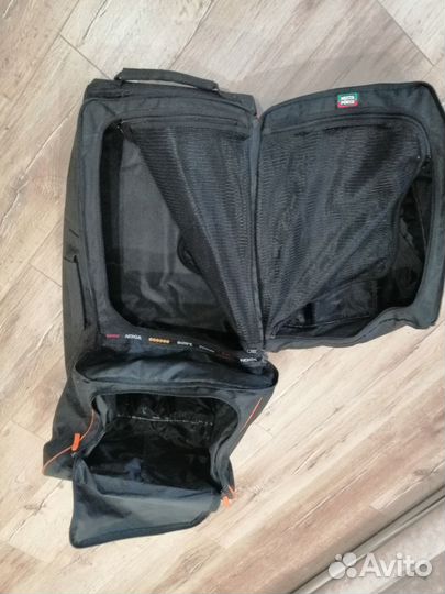 Хоккейный баул на колесах детский