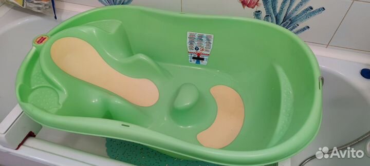Детская ванночка для купания с подставкой