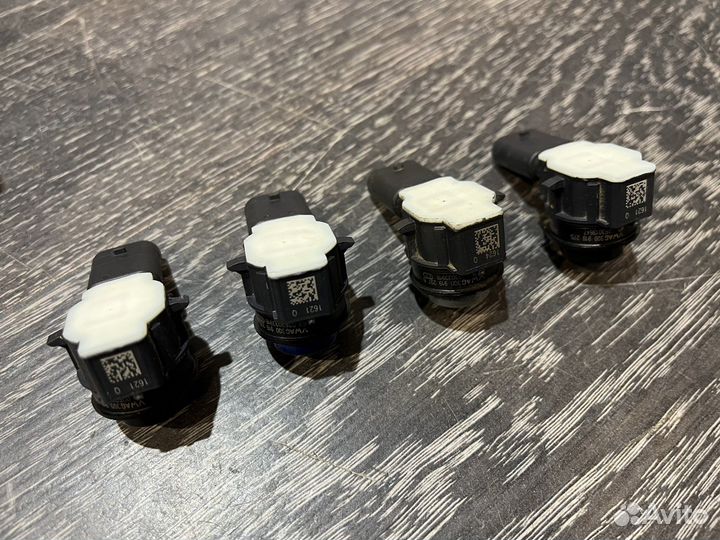 Датчик парковки Tiguan kodiaq Passat b8