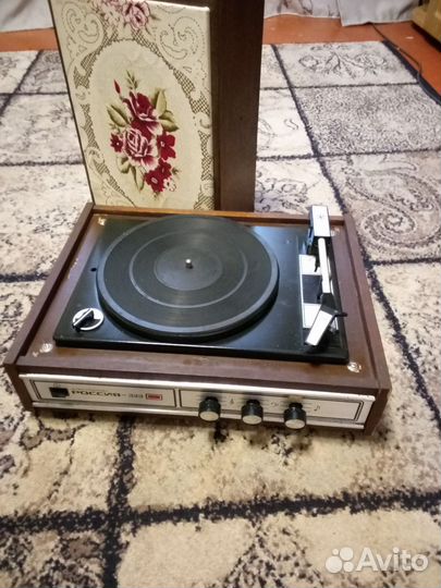 Проигрыватель винила