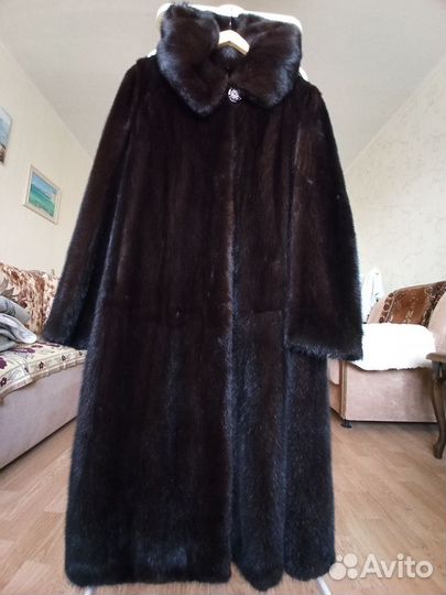 Шуба Длинная Норковая 50-52 в Отличном состоянии