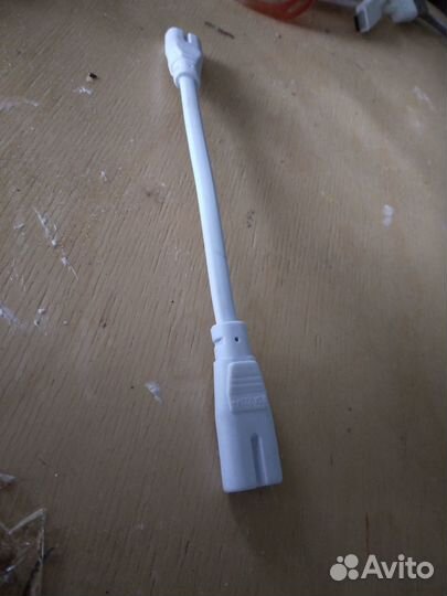 Соединительный кабель для лампы дневного света