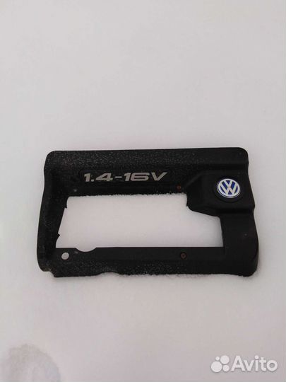 Защита клапанной крышки гольф 4