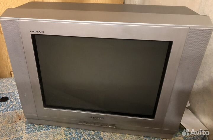 Телевизор samsung