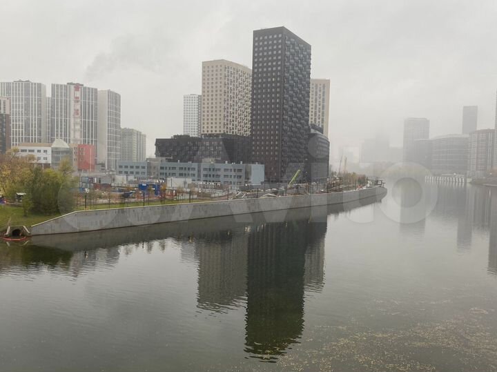 3-к. квартира, 98,3 м², 2/28 эт.