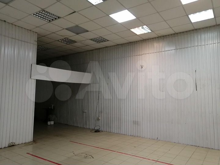 Торговая площадь,на выезде из города, 55 м²