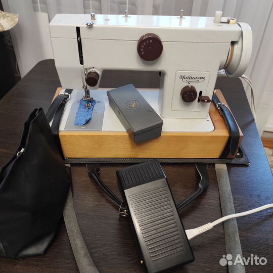 Швейная машинка чайка бу