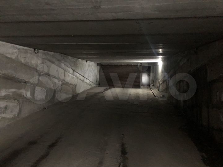 Машиноместо, 18 м²