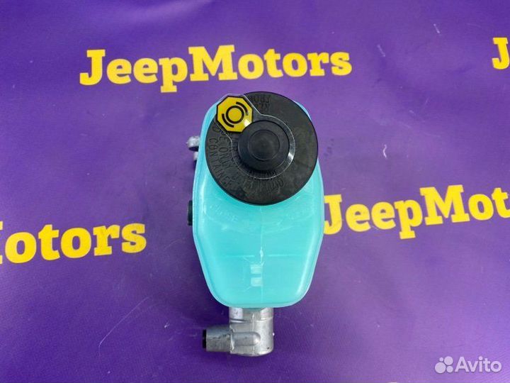 Главный тормозной цилиндр Toyota Hilux Surf LN130