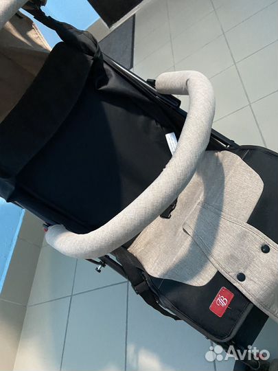 Коляска трость