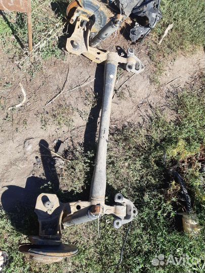 Opel Astra H задняя балка