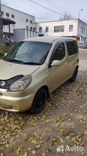 Toyota Funcargo 1.3 AT, 2000, 290 000 км