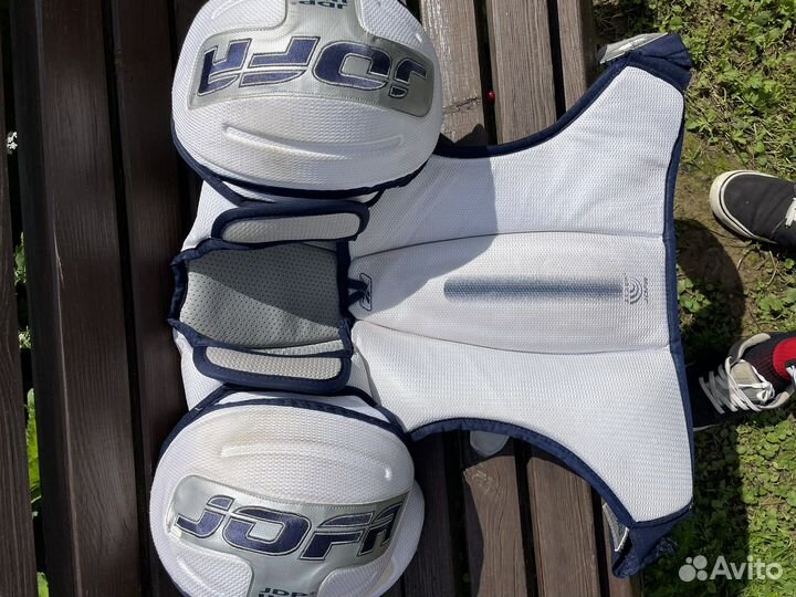 Нагрудник хоккейный jofa 7K SR L