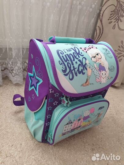 Школьный рюкзак