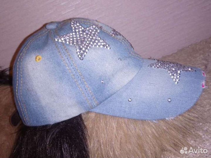 Кепка джинсовая со стразами