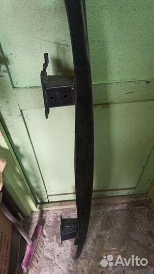 Усилитель заднего бампера vw transporter t5