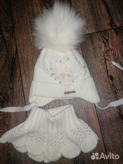 Шапка и манишка