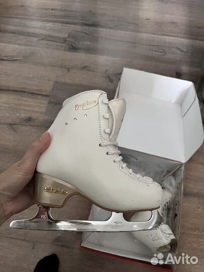 Профессиональные коньки Edea overture