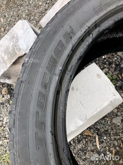 Tracmax F110 275/45 R20