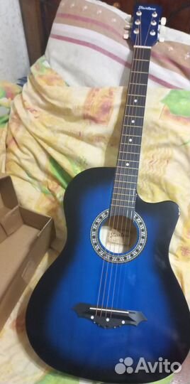 Гитара новая