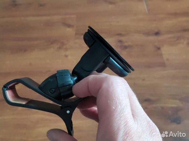 Держатель для телефона в машину