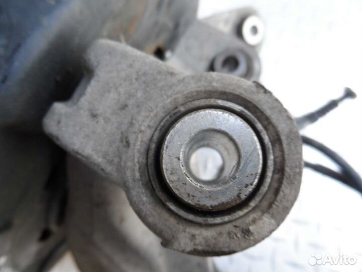 Ступица задняя правая Infiniti Q50 V37