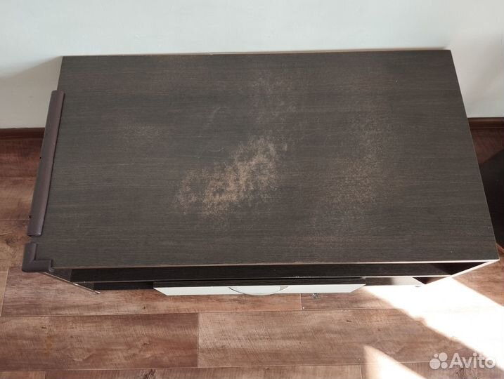 Тумба под Т/В