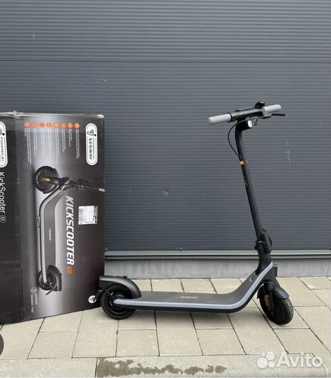 Электросамокат Ninebot kickscooter E2