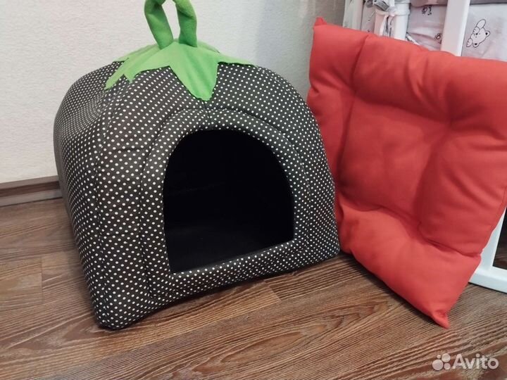 Домик для кошки Ягодка
