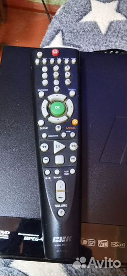 DVD плеер BBK DVP967HD + 150 дисков с фильмами