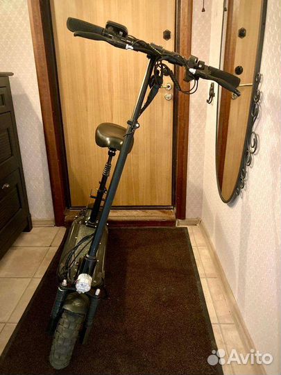 Электросамокат White Siberia Luna V2