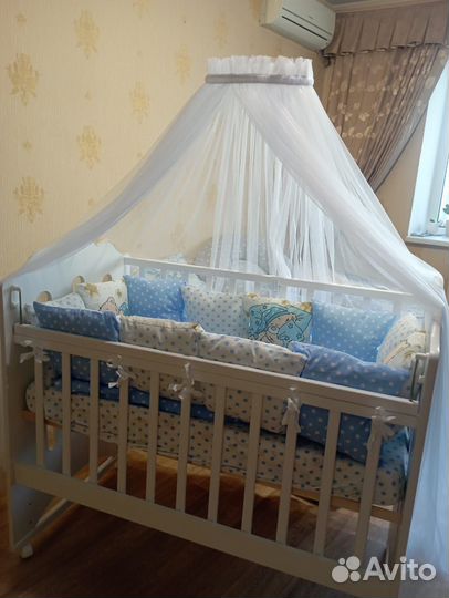 Продам детскую кроватку