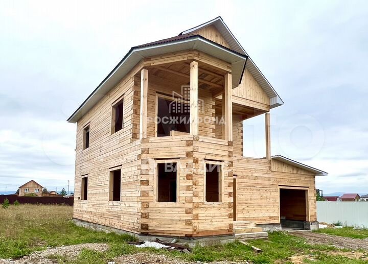 Дом 180 м² на участке 12 сот.