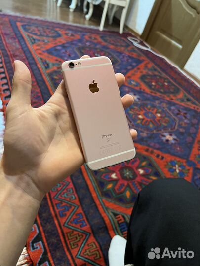 iPhone 6S, 64 ГБ