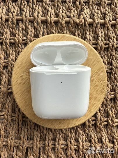 Кейс для airpods 2 с дефектом