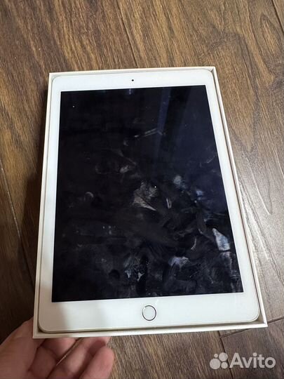 iPad air 2 16gb wifi gold