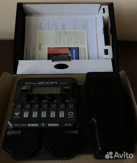 Гитарный процессор Zoom A1X four