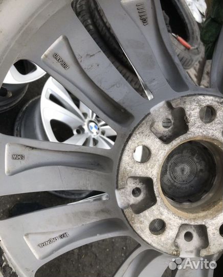 R-18., 5 на 120 литые диски BMW комплект