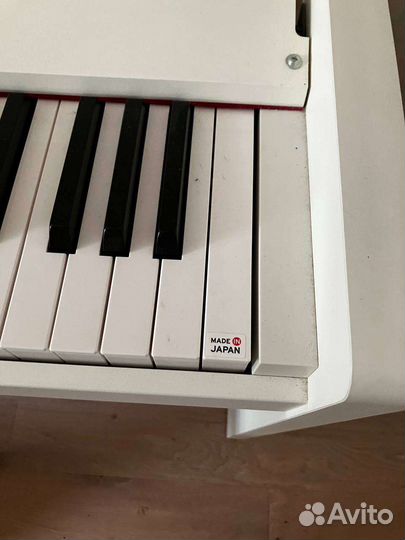 Цифровое пианино korg LP 380 WH