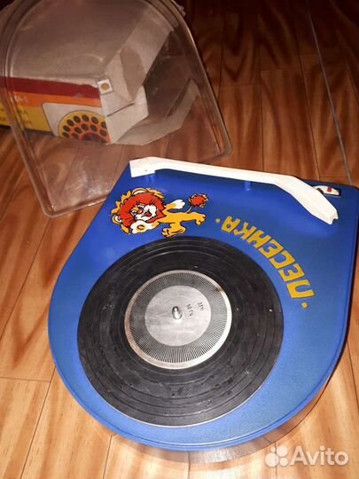 Электрофон песенка-1