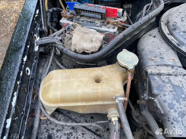 Расширительный бачок Mercedes W201 190