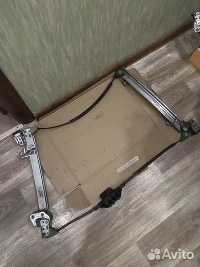 Стеклоподъемники на гранту в передние двери