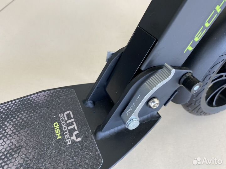 Самокат городской Tech Team